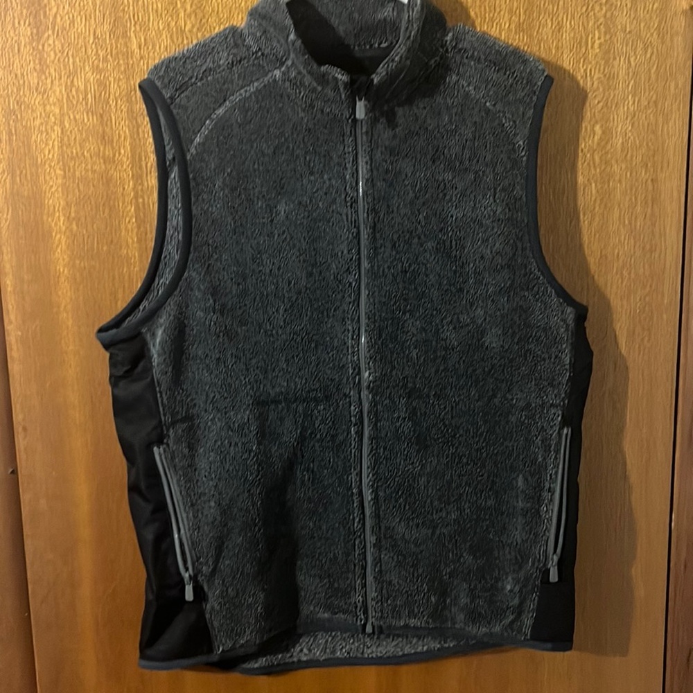 Tommy bahama vest